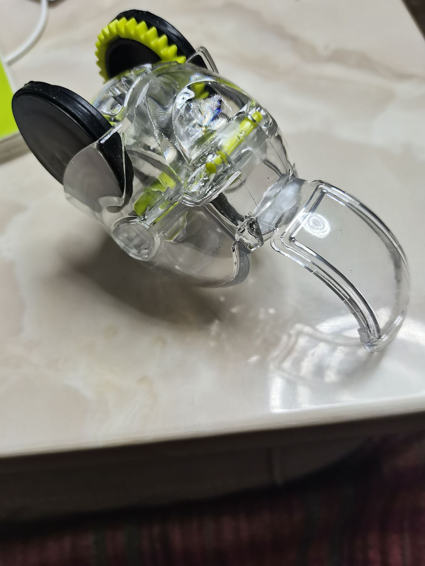 Rolling Garlic Chopper – Minced in 5 Seconds, No Smelly Fingers